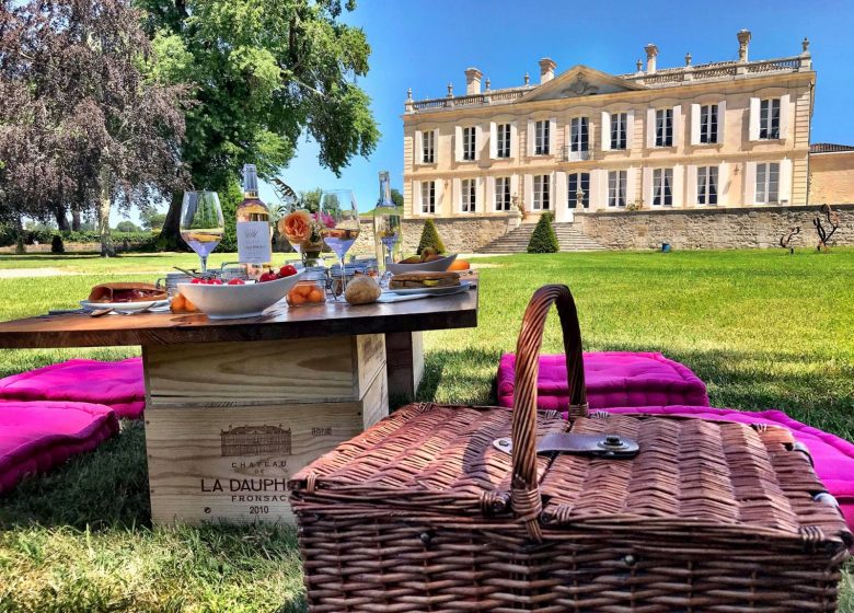 Château de la Dauphine - Der Besuch & Picknick auf der Wiese