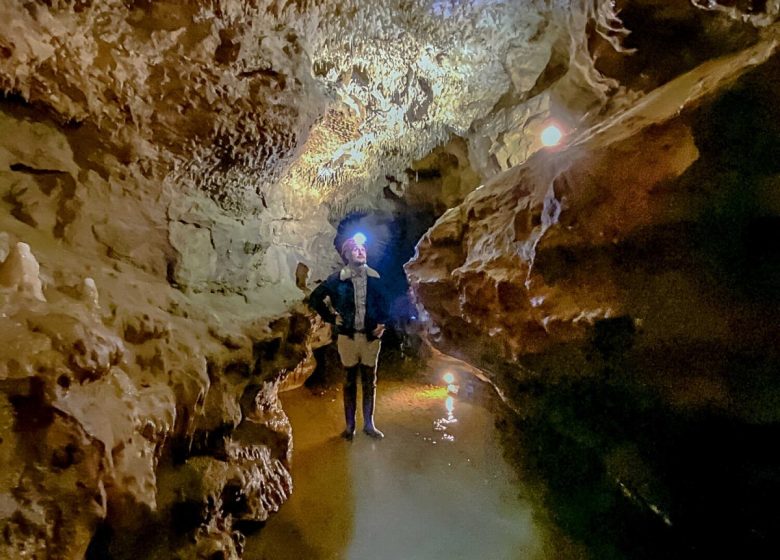 塞莱斯汀洞穴